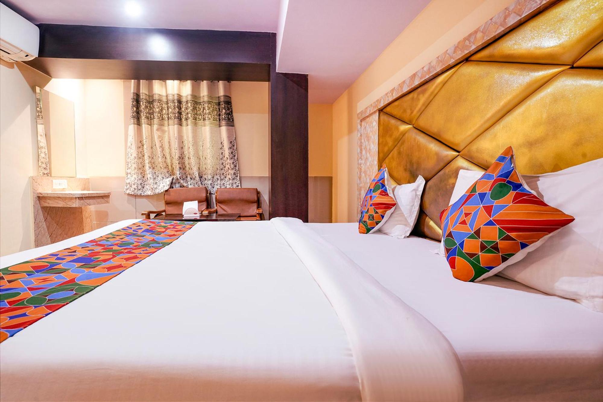 Fabhotel Everest Vashi Exteriér fotografie