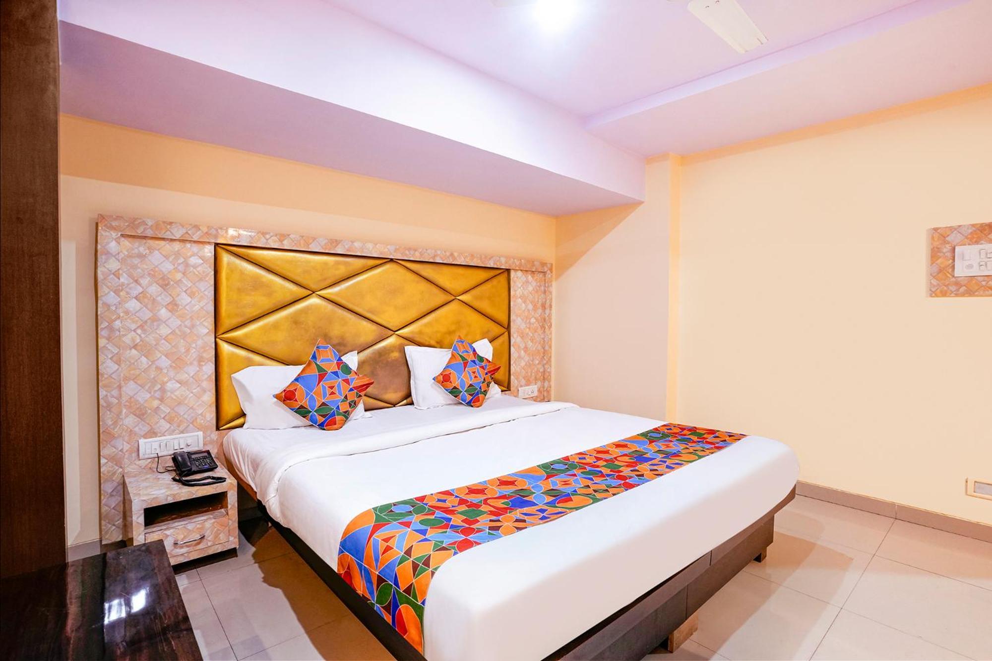 Fabhotel Everest Vashi Exteriér fotografie