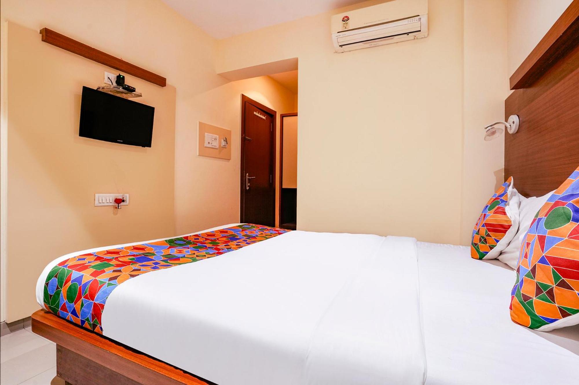 Fabhotel Everest Vashi Exteriér fotografie