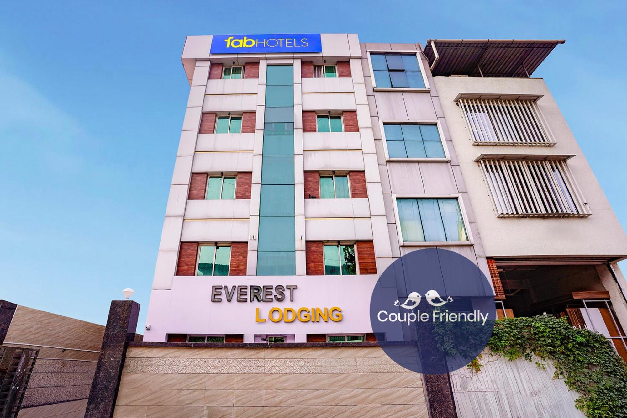 Fabhotel Everest Vashi Exteriér fotografie